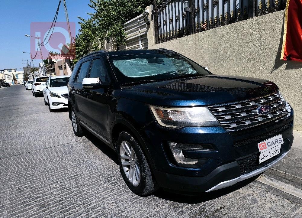 Ford Explorer